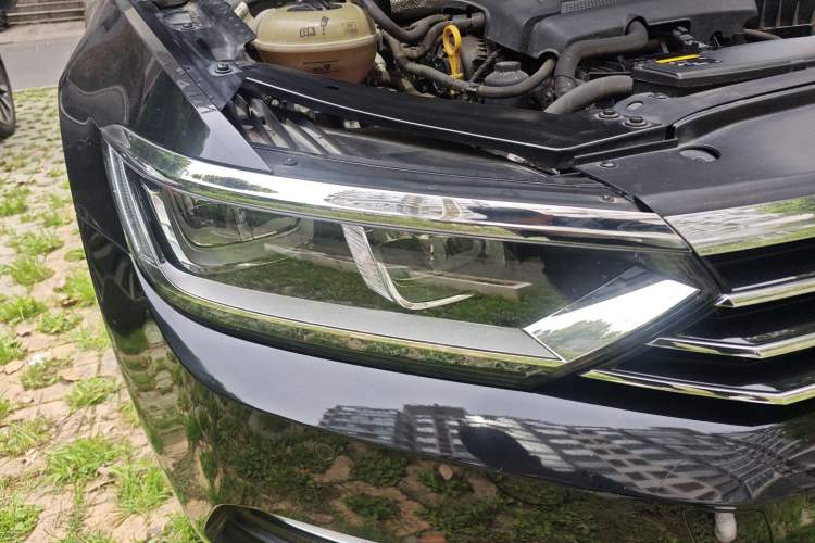 Used Volkswagen Magotan 2017 330TSI DSG Luxury Model
