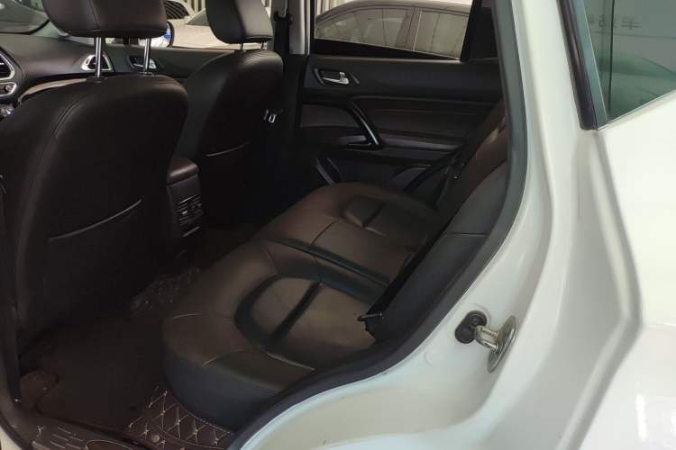 Used GAC Trumpchi GS4 2017 235T Automatic Two-Wheel Drive Luxury Smart Connectivity Version