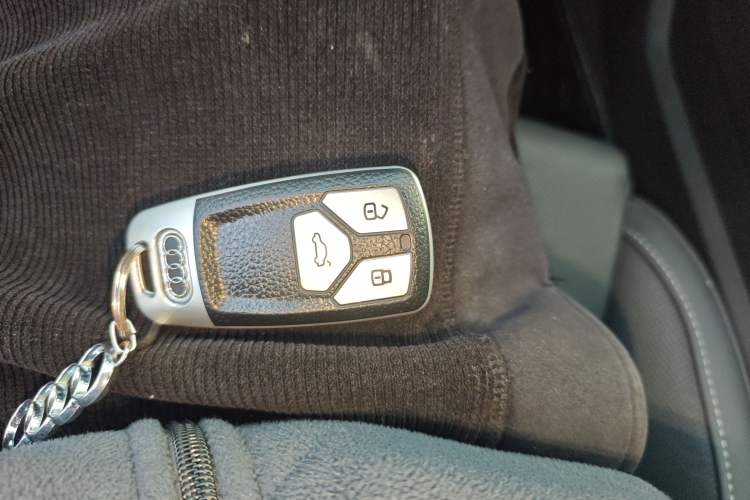 Used Audi A4L 2020 40 TFSI Fashion Dynamic Model