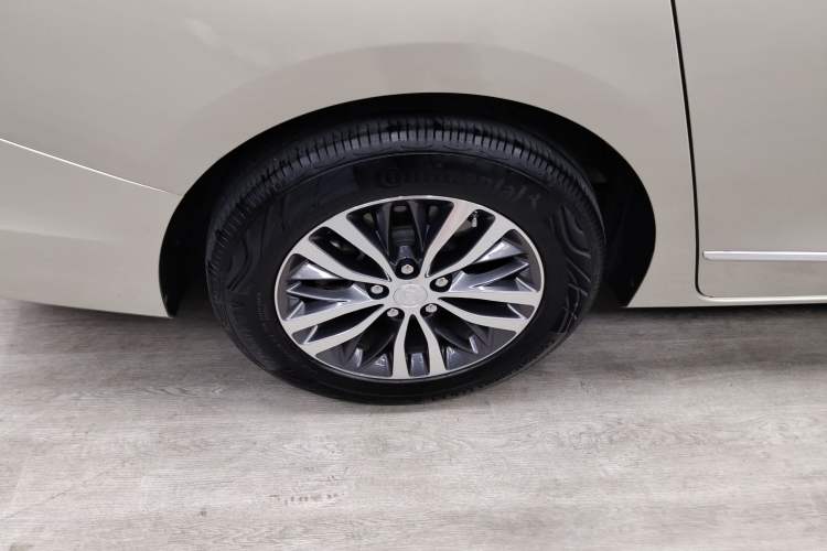 Used Buick GL8 2022 ES Landtrek 653T Luxury Edition
