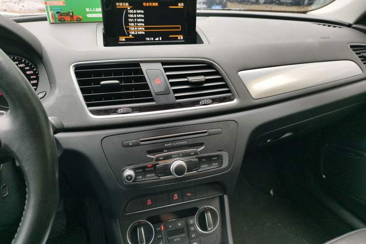 Used Audi Q3 2018 30th Anniversary Edition 30 TFSI Style Model
