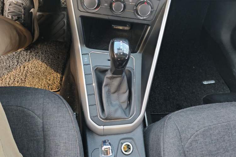 Used Volkswagen Polo 2021 Plus 1.5L Automatic Panoramic Enjoyment Edition Gear Lever