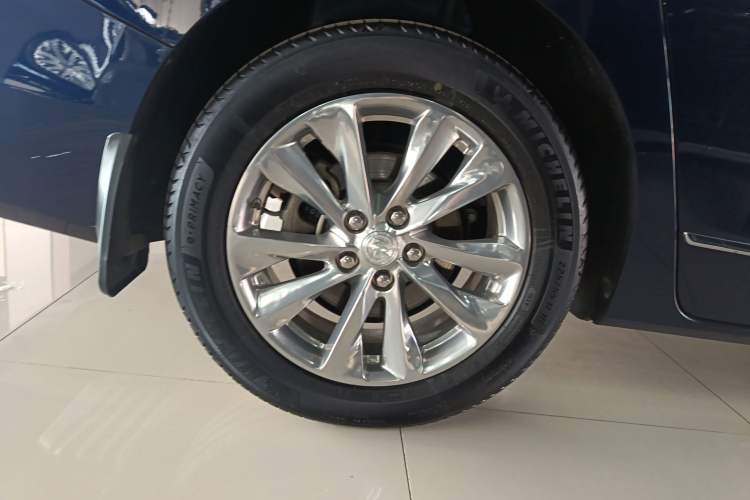 Used Buick GL8 2022 Avenir Avia Four-Seat Prestige Edition