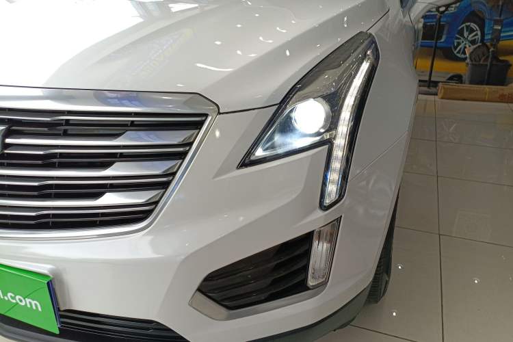 Used Cadillac XT5 2018 25T Tech Model
