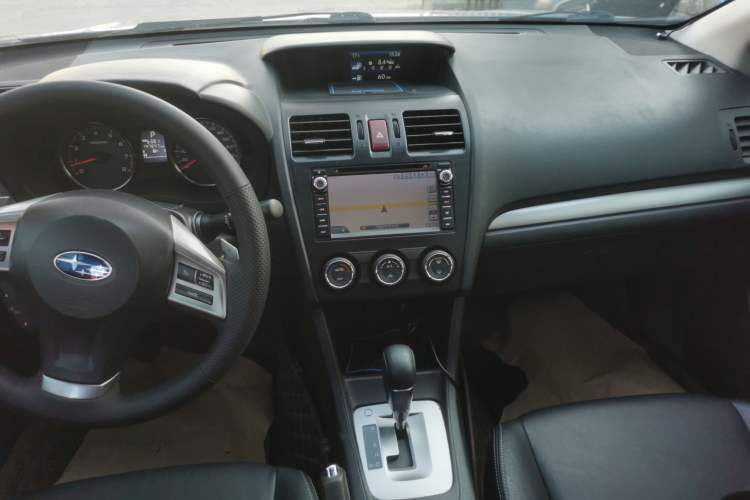 Used Subaru XV 2012 2.0i Elite Navigation Edition