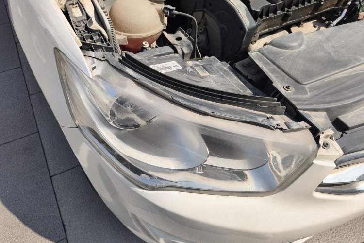 Used Citroen Elysee 2014 1.6L Manual Fashion Edition
