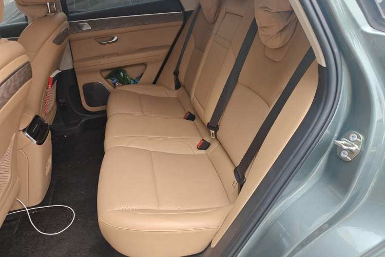 Used Hima AITO M5 2022 Extended-Range Four-Wheel Drive Ultimate Edition Left Rear Seat