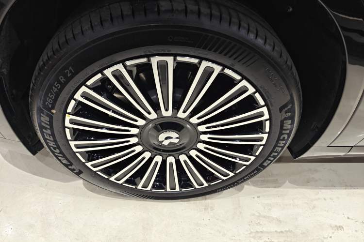 Used Nio ES8 2026 Model 6-seat Executive Luxury Edition Exterior 4