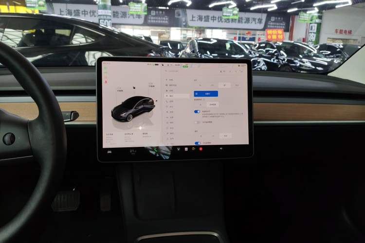 Used Tesla Model 3 2022 Rear-Wheel-Drive Version