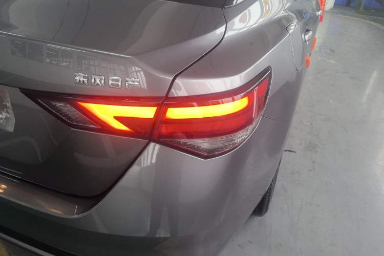 Used Nissan Sylphy 2023 1.6L CVT Enjoyment Edition Exterior 3