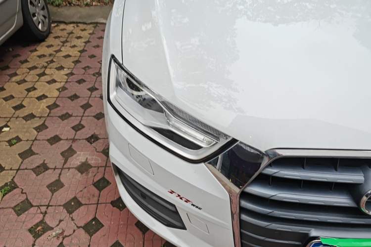 Used Audi Q3 2017 30 TFSI Fashion Model
