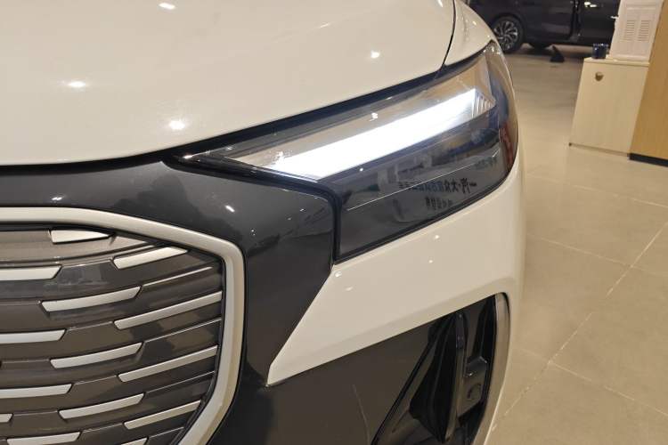 Used Audi Q4 e-tron 2024 40 e-tron Adventure Edition