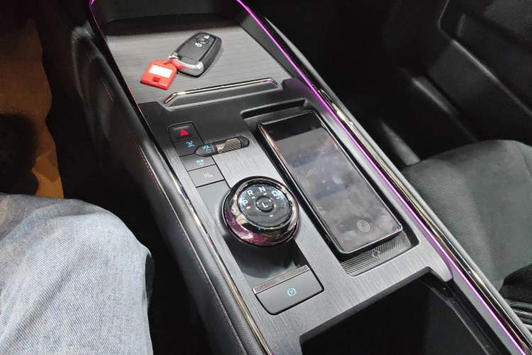 Used Ford Mondeo 2024 2.0T E-Hybrid Sport Edition ST-Line
