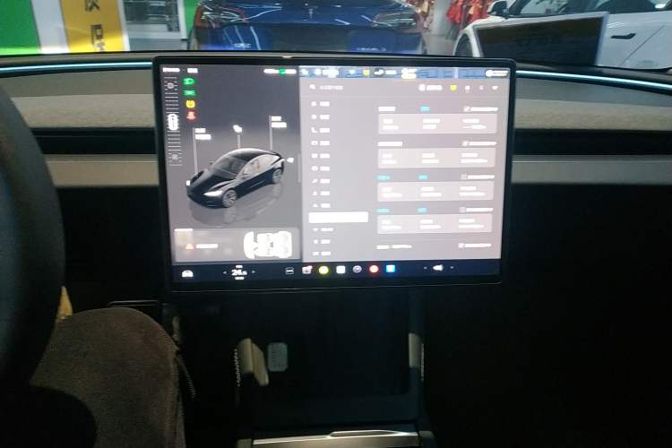 Used Tesla Model 3 2023 Rear-Wheel-Drive Version
