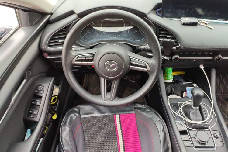 Used Mazda 3 Axela 2020 1.5L Automatic ZhiMei Edition Steering Wheel