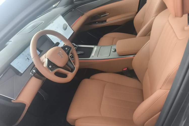 Used BYD Han L 2025 DM-p Four-Wheel-Drive LiDAR Flagship Model
