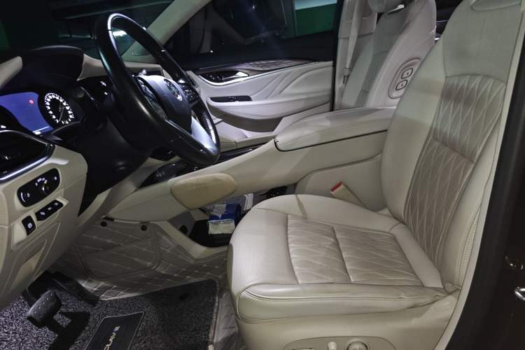 Used Buick Enclave 2020 28T All-Wheel Drive Avenir Left Front Seat