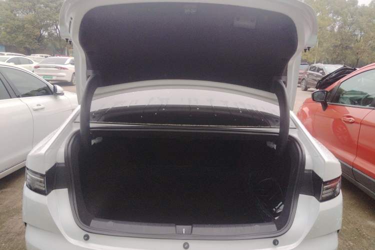 Used BYD Destroyer 05 2024 HONOR Edition DM-i 55KM Luxury Model