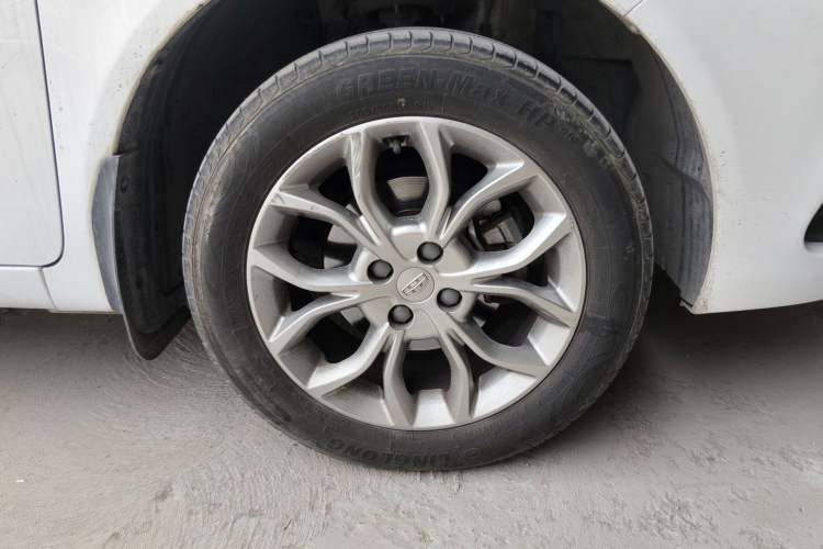 Used Geely Auto Vision 2018 1.5L Manual Happiness Edition Right Front Wheel Hub