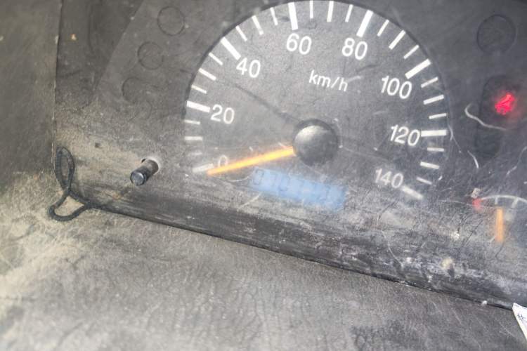 Used Dongfeng Xiaokang K07II 2013 1.0L Base Version Odometer Close Up