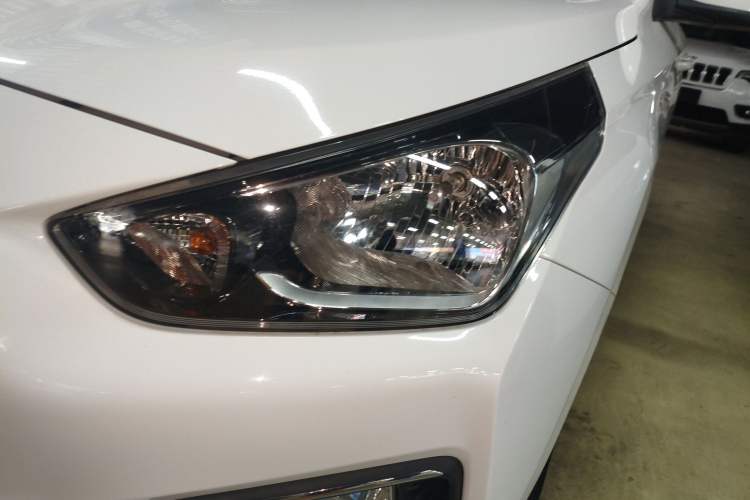 Used Hyundai Verna (older generation) 2017 1.4L Automatic YueXiang Edition China V-standard
