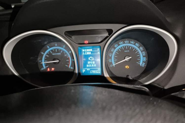 Used GAC Trumpchi GS5 Super 2015 1.8T Automatic Two-Wheel Drive Luxury Edition