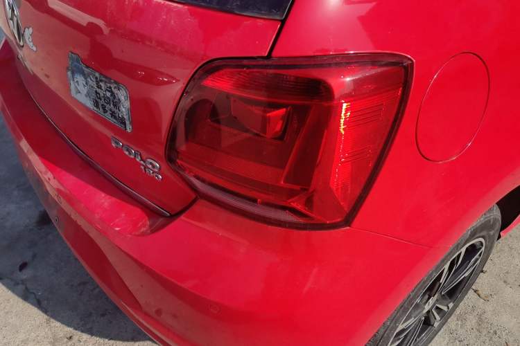 Used Volkswagen Polo 2016 1.6L Automatic Comfort Model