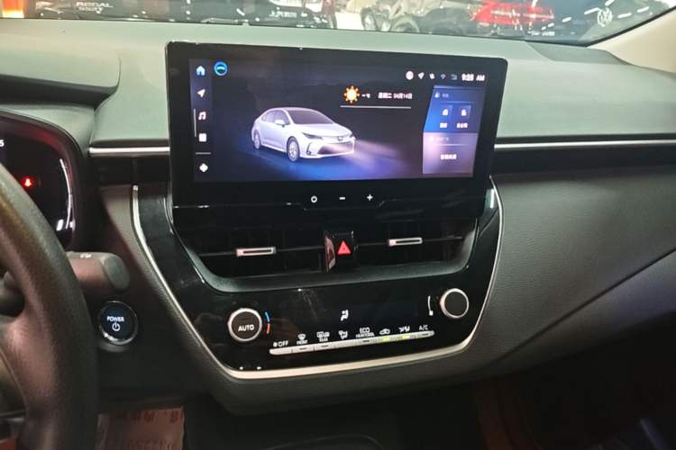 Used Toyota Corolla 2023 1.8L Smart Electric Hybrid Dual-Motor Elite Edition Audio And AC Panel