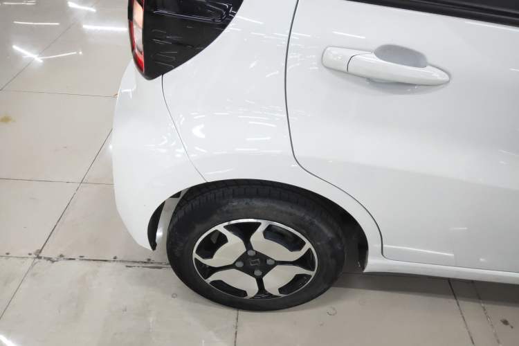 Used SOL E10X 2021 302 km Range Luxury Version 31.4 kWh