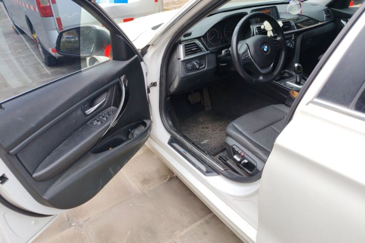 Used BMW 3 Series 2017 320Li Fashion Model
