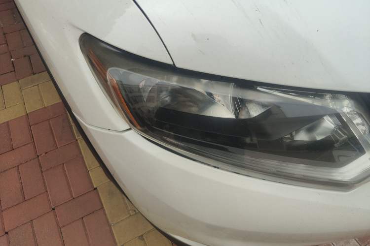 Used Nissan X-Trail 2014 2.0L CVT Comfort Edition 2WD Right Front Headlight