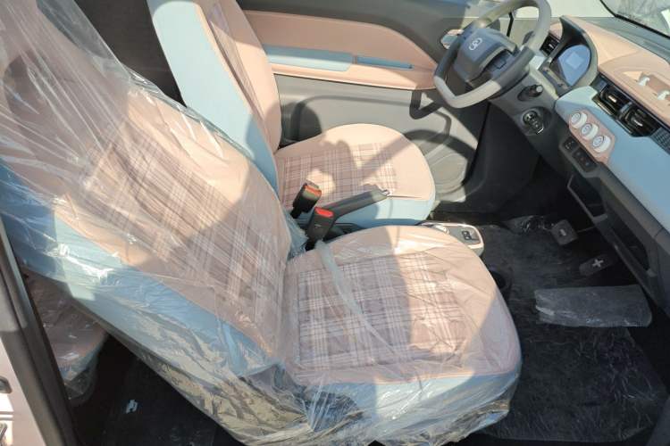 Used Chery New Energy QQ Ice Cream 2024 120km Milkshake