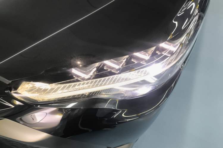 Used Toyota FRONTLANDER 2023 2.0L Smart Electric Hybrid Dual-Engine Deluxe Version