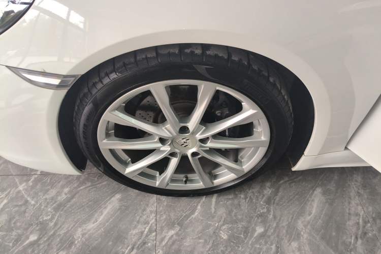 Used Porsche 718 2018 Boxster 2.0T
