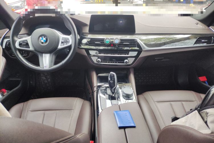 Used BMW 5 Series 2020 525Li M Sport Package Center Console