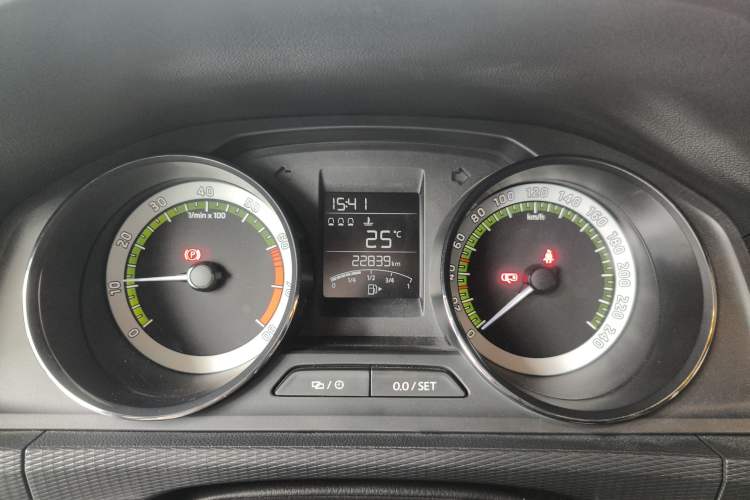 Used Skoda Kamiq 2018 1.5L Manual Comfort Edition China VI Standard Instrument Cluster