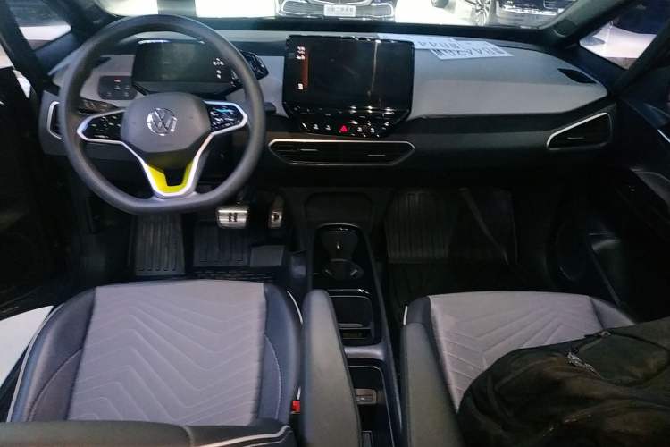 Used Volkswagen ID.3 2023 Pure Smart Edition