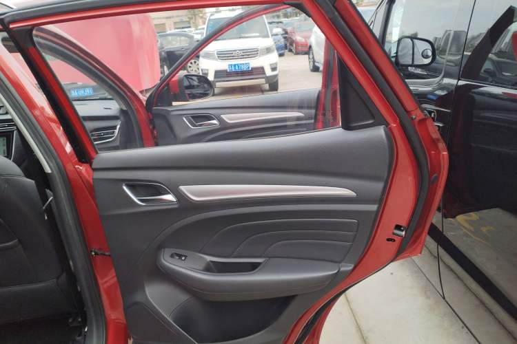 Used Roewe RX3 2018 1.6L CVT Internet Smart Edition