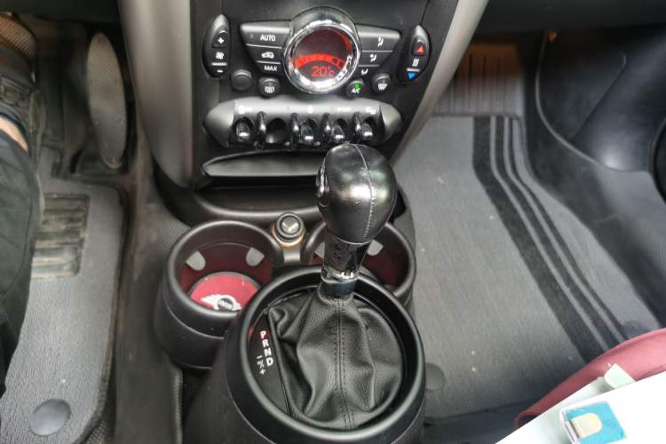 Used MINI Countryman 2011 1.6L COOPER Fun

