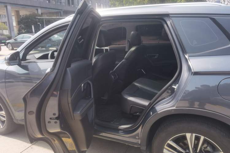 Used BYD Song Pro 2019 1.5T Automatic Elite Edition
