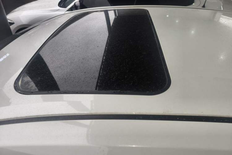 Used Toyota Corolla 2017 Revised Dual-Engine 1.8L E-CVT Elite Edition