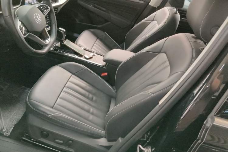 Used Volkswagen Passat 2023 330TSI Starry Elite Edition
