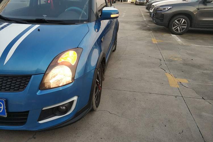 Used Suzuki Swift 2015 1.5L Automatic Limited Edition
