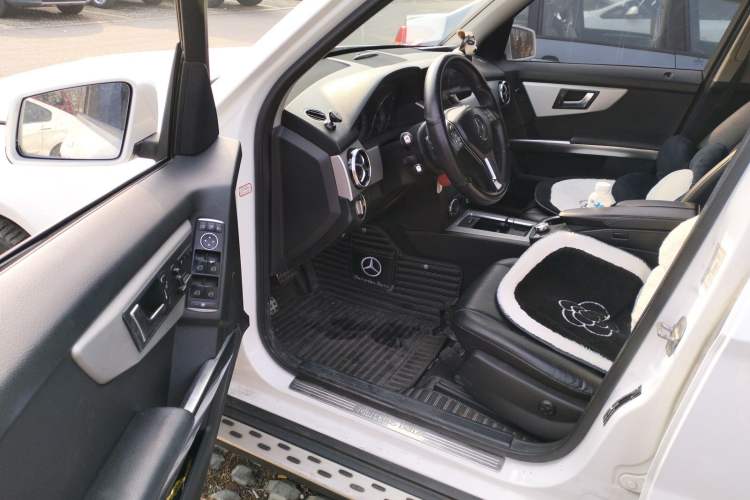 Used Mercedes-Benz GLK-Class 2013 GLK 300 4MATIC Dynamic Edition
