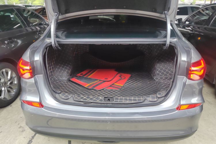 Used Chevrolet Monza 2020 320 Automatic Enjoyment Edition