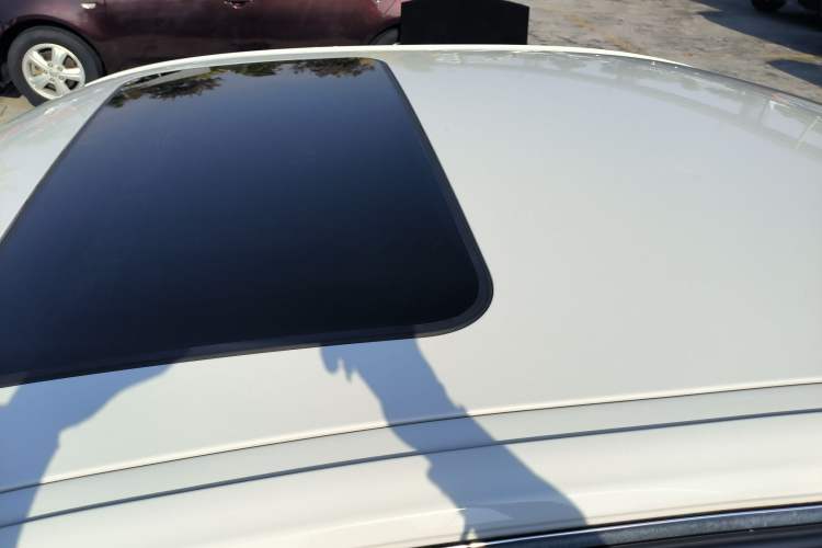 Used BMW 3 Series 2015 320Li Luxury Edition Fashion Model
