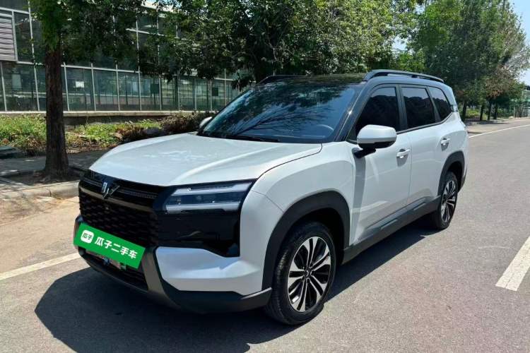 Used Wuling Xingguang 560 New Energy 2026 Model, Plug-in Hybrid, 125 km, Luxury Version