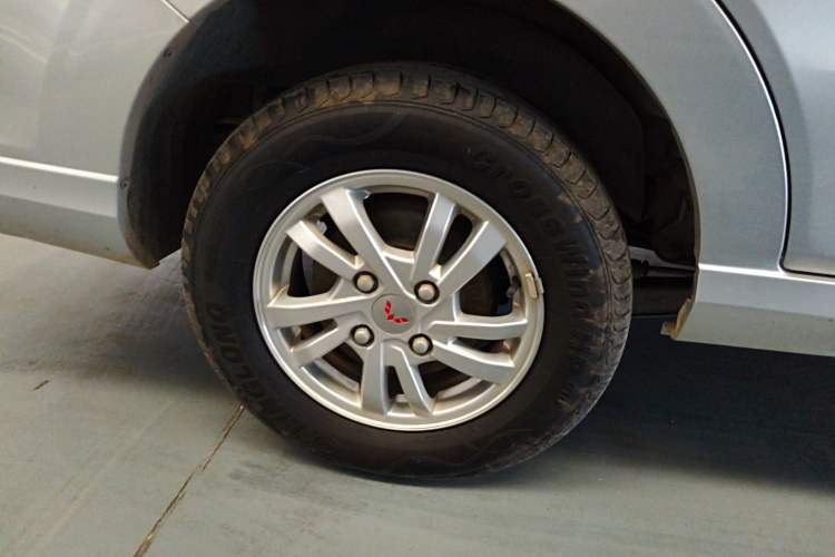 Used Wuling Hongguang 2021 1.5L Revised S Standard Version Hydraulic-Power-Assisted LAR