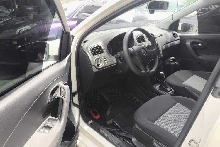 Used Volkswagen Polo 2018 1.5L Automatic Advanced Driving Model Driver Seat