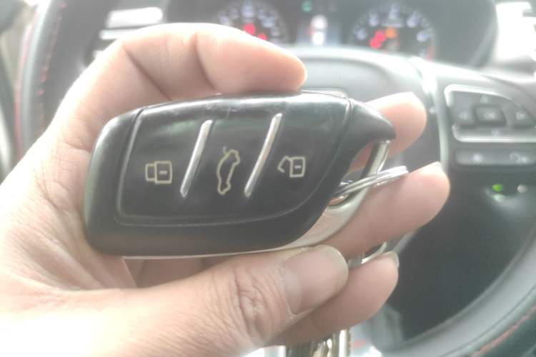 Used Roewe i5 2020 1.5L Manual 4G Connect Leehao Flagship Edition